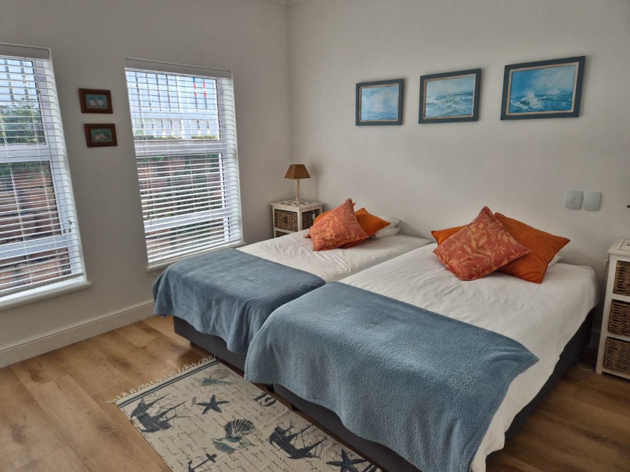 To Let 2 Bedroom Property for Rent in Hunters Estate Western Cape